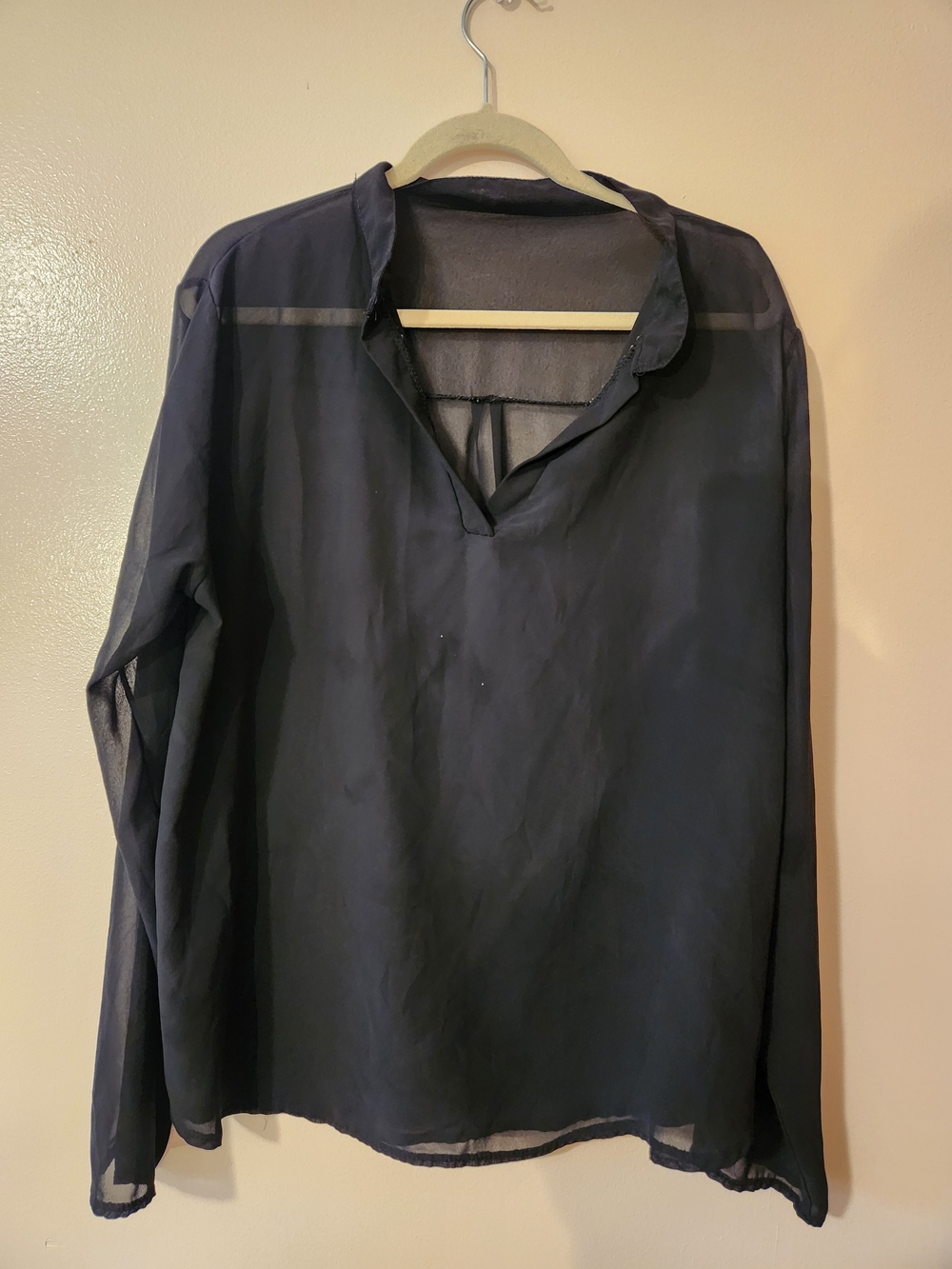 Lot Of 2 Sheer V-Neck Long-Sleeve Shirt Size LARGE